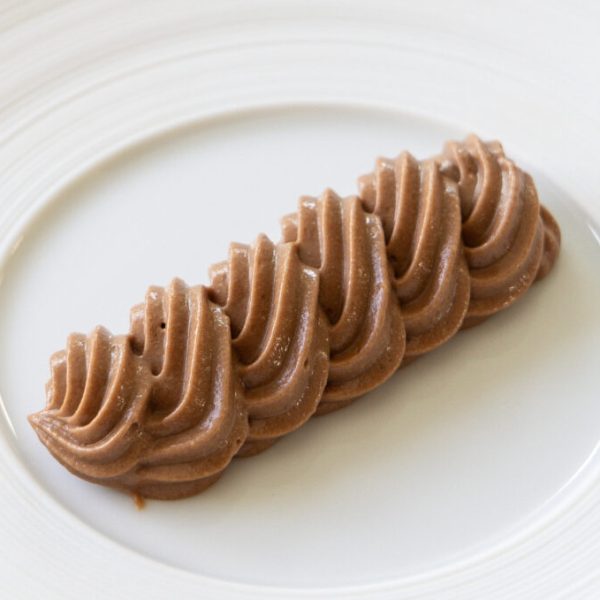 Chocolate and cherry cream
