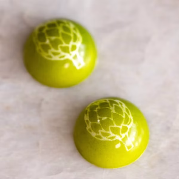 Whiskey & tailed pepper chocolate bonbons