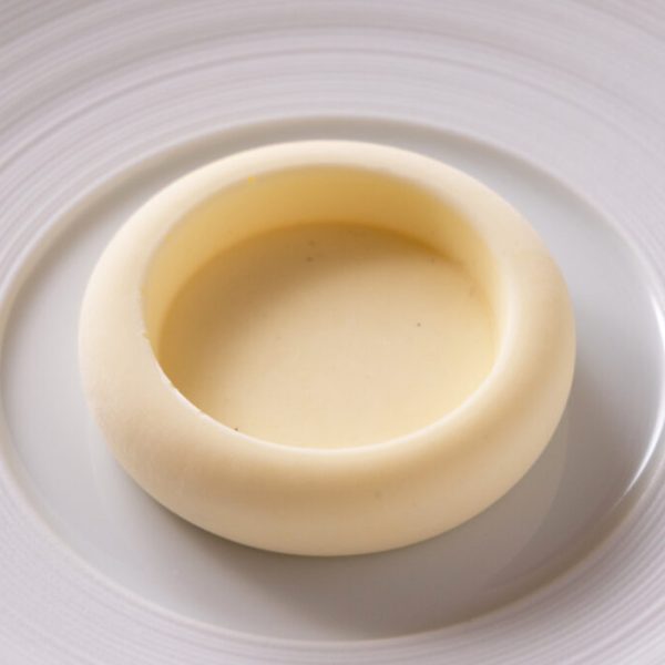 white chocolate mousse (eggless)